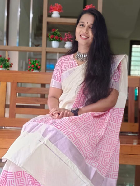 Tissue Cotton Saree with Pastel Pink Geometric Print - OMSA1002